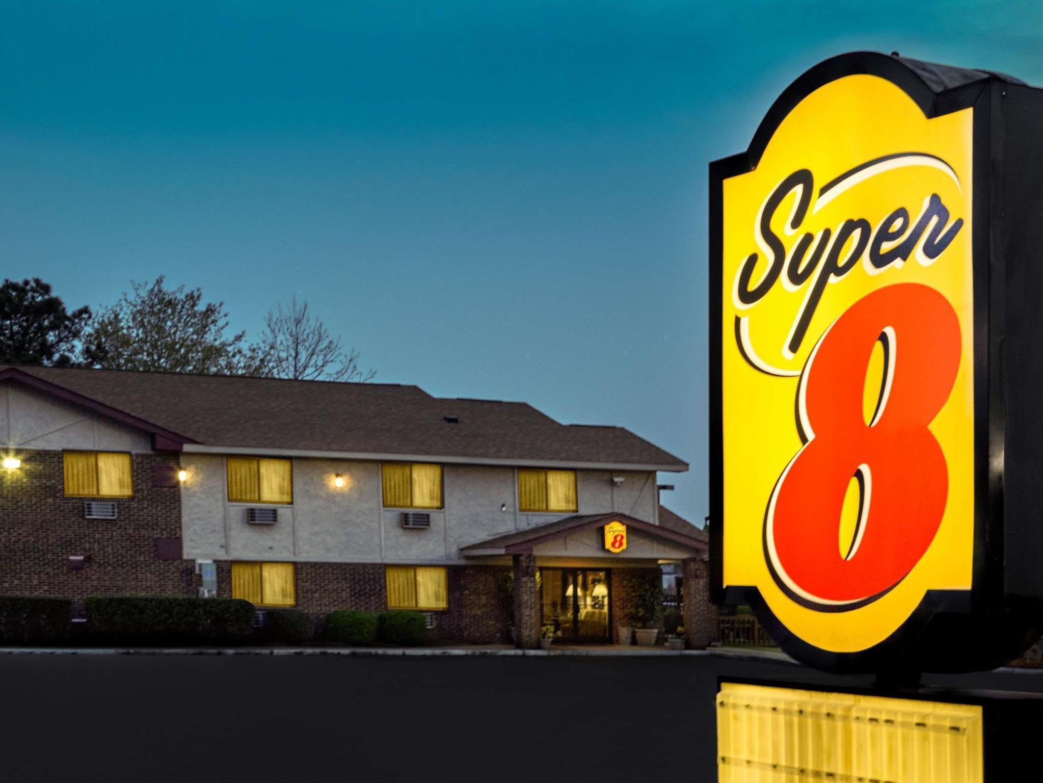 ซูเปอร์ 8 บาย วินด์แฮม กรีนวิลล์ Hotel ภายนอก รูปภาพ